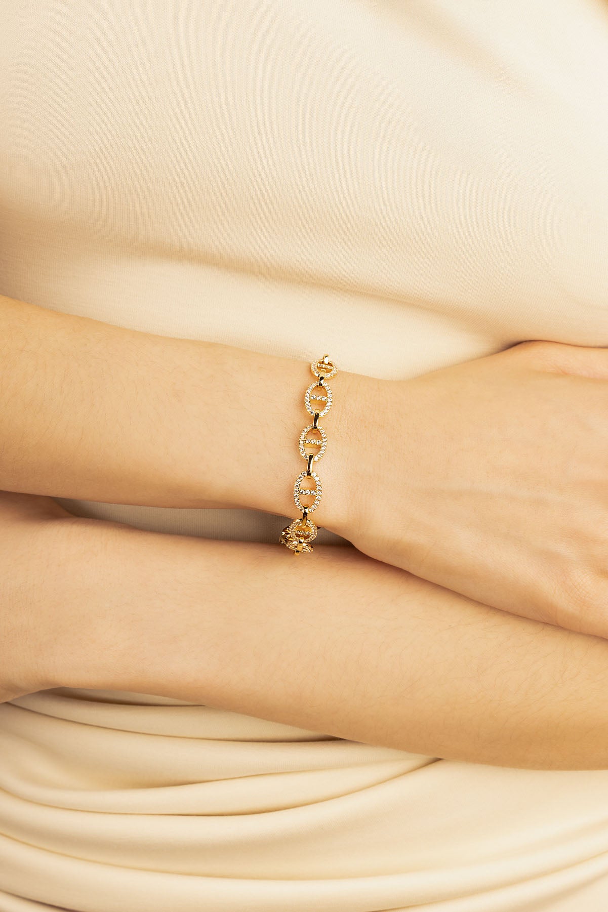 Bracelet Chaîne Maille Marine APM Monaco en or jaune