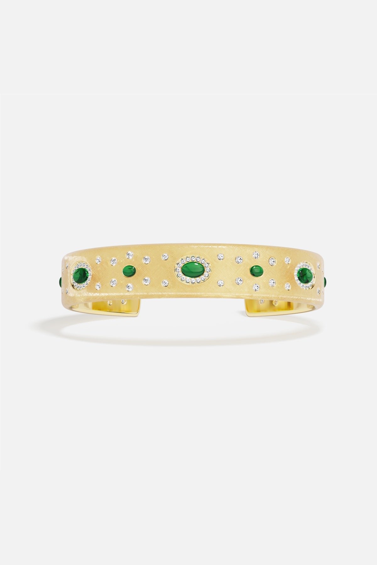 Bracelet jonc APM, éclats verts constellés, une allure précieuse et solaire.