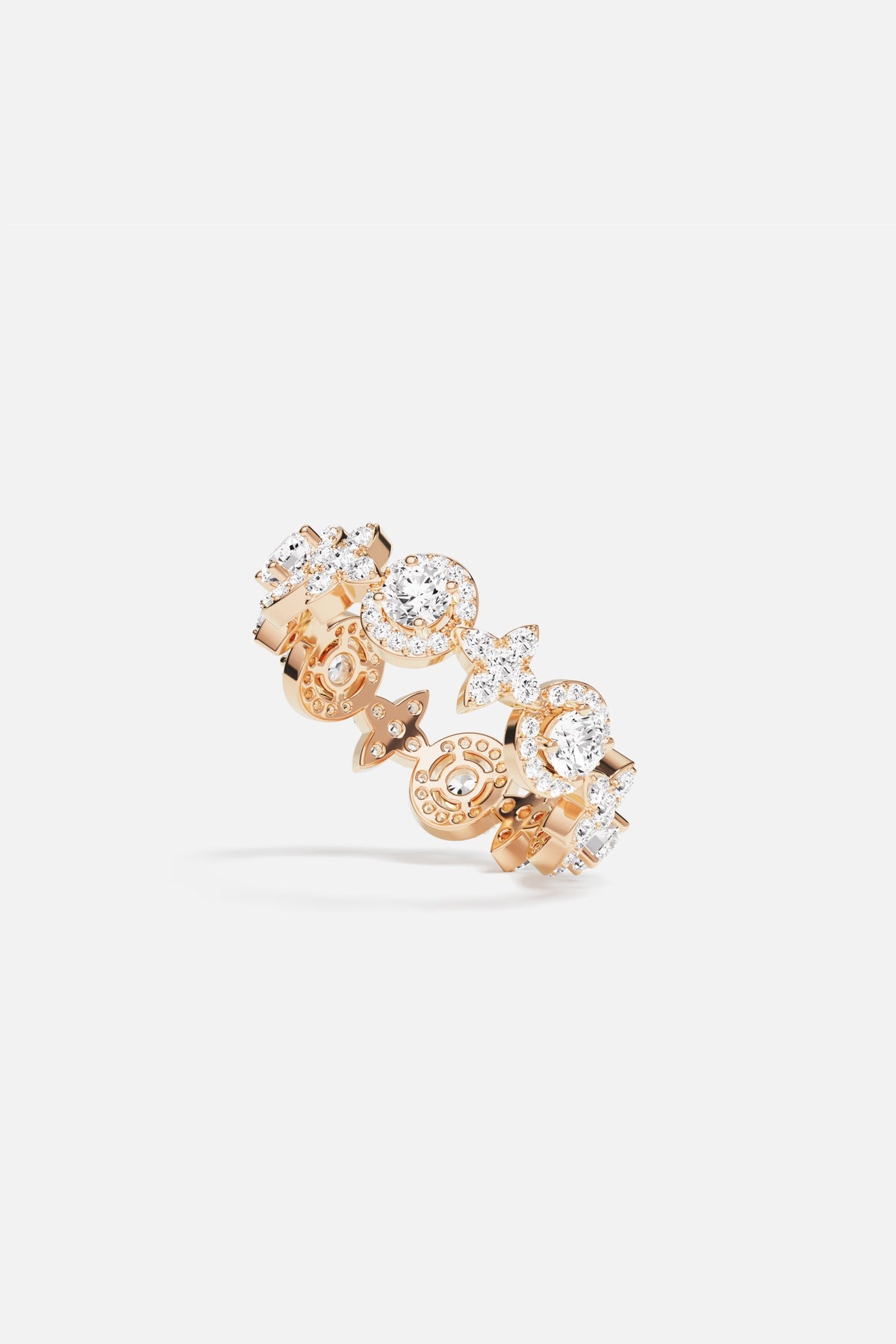 Bague APM aux éclats célestes, une constellation précieuse aux teintes dorées et lumineuses.