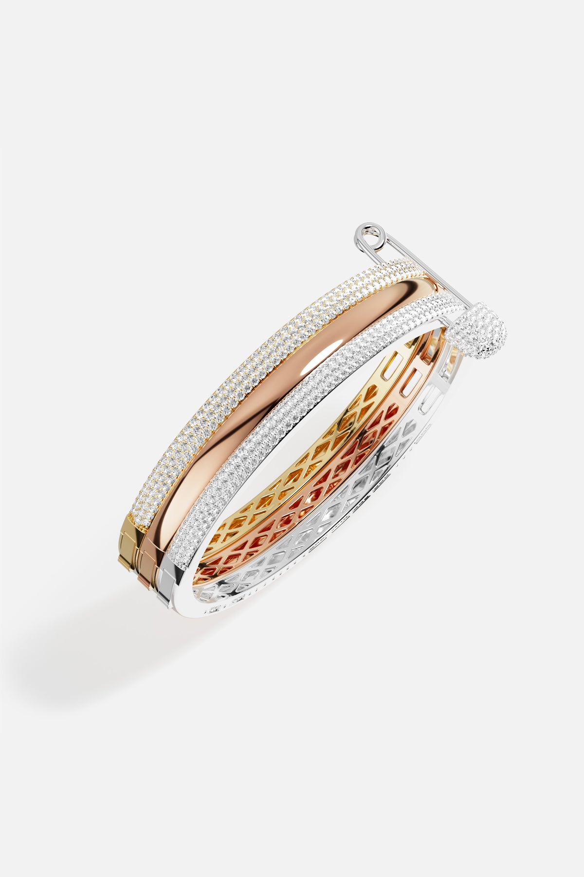 Bracelet APM, un trio de couleurs scintillant, éclat contemporain au poignet.