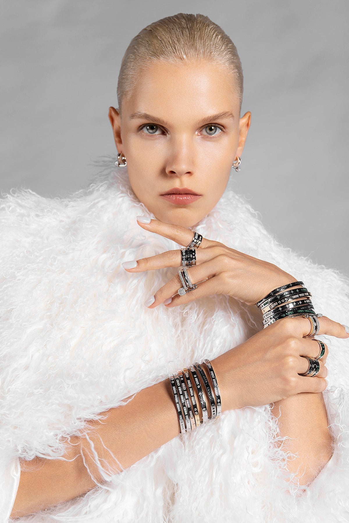 APM Monaco Bague Épingle Love, Smile, Bonheur en Argent