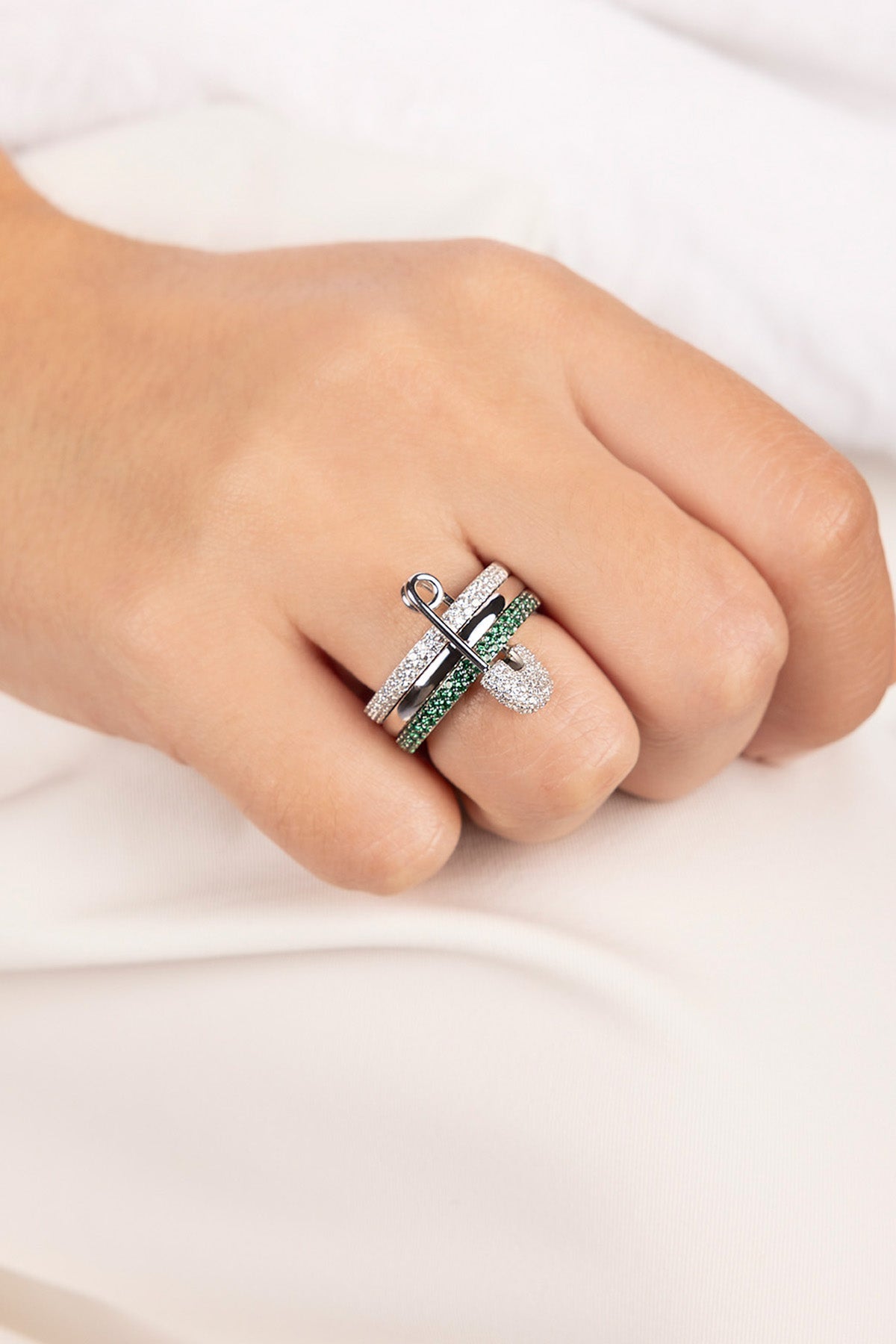 APM Monaco Bague Épingle Love, Smile, Bonheur en Argent