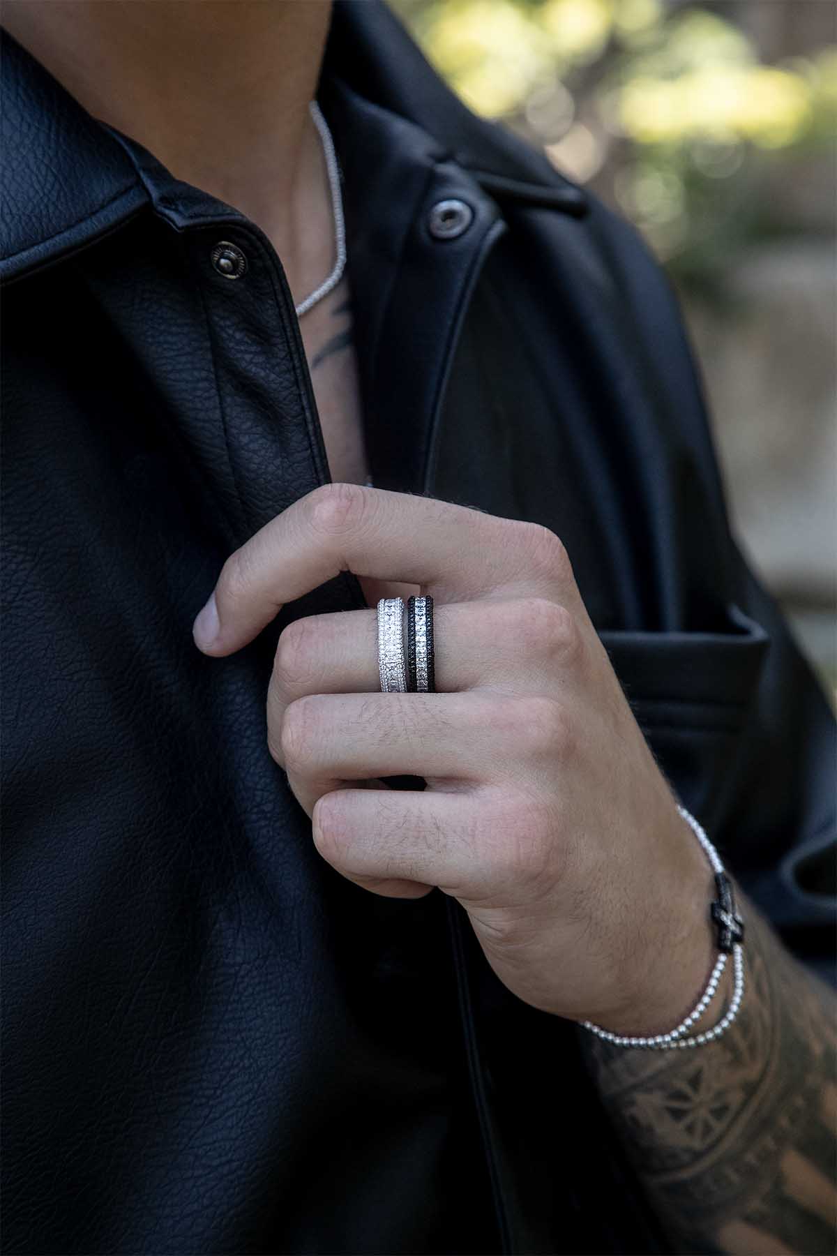 APM Monaco Bague Pavé en Argent