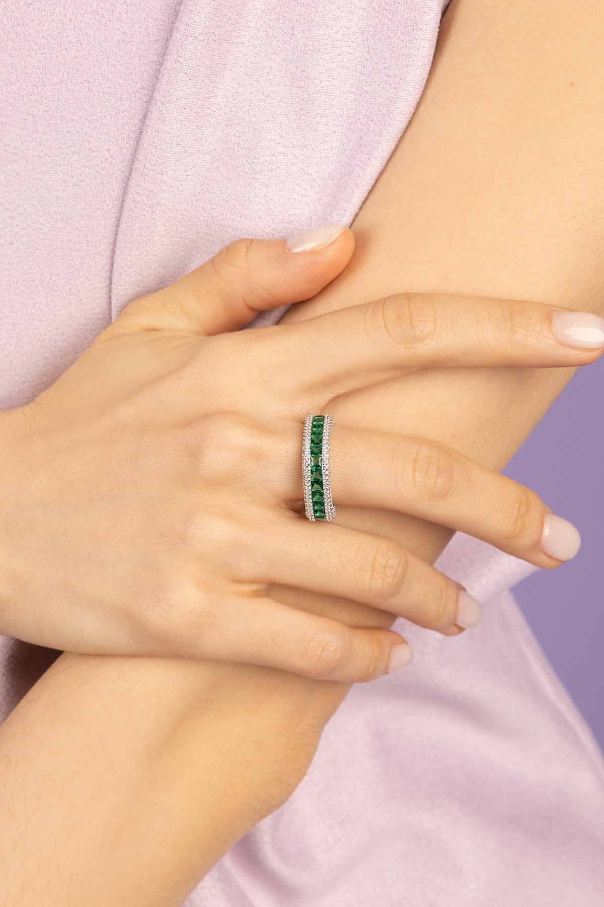 APM Monaco Bague Pavé en Argent