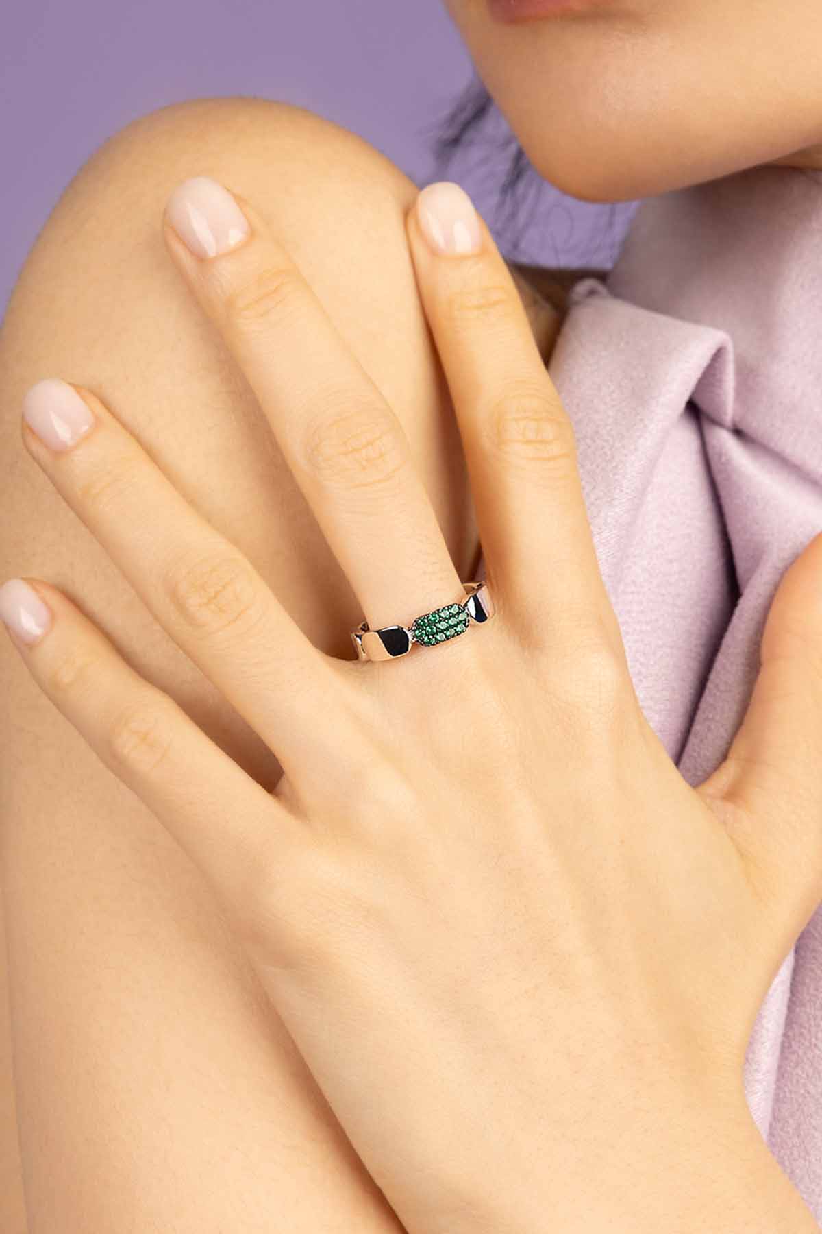 APM Monaco Bague Pavé en Argent