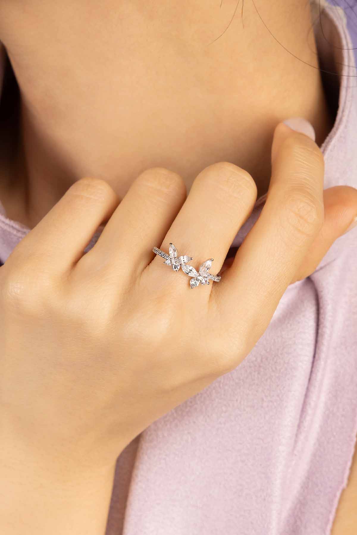 APM MONACO Bague Papillon