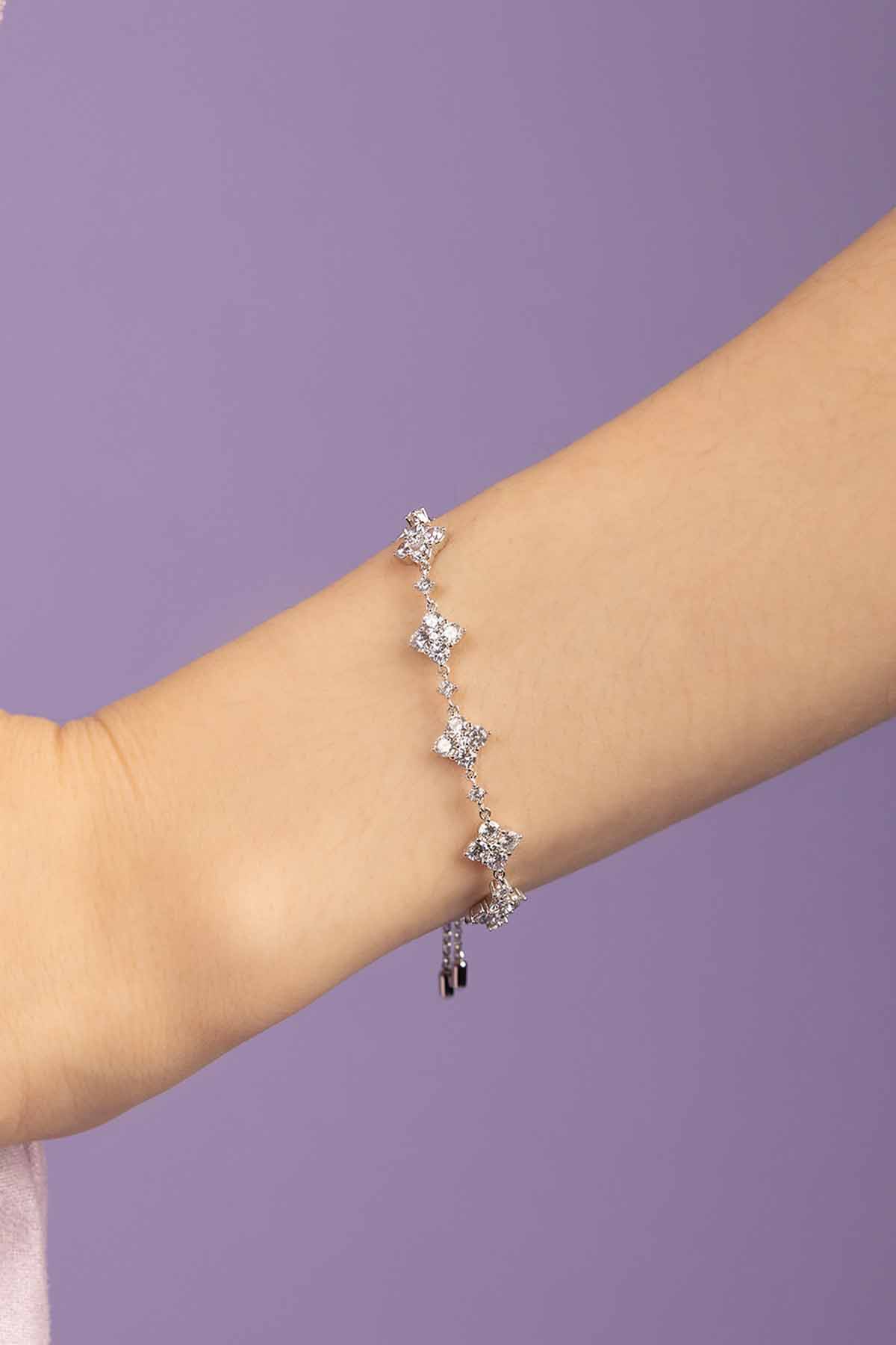 APM Monaco Bracelet Ajustable Éclat en Argent