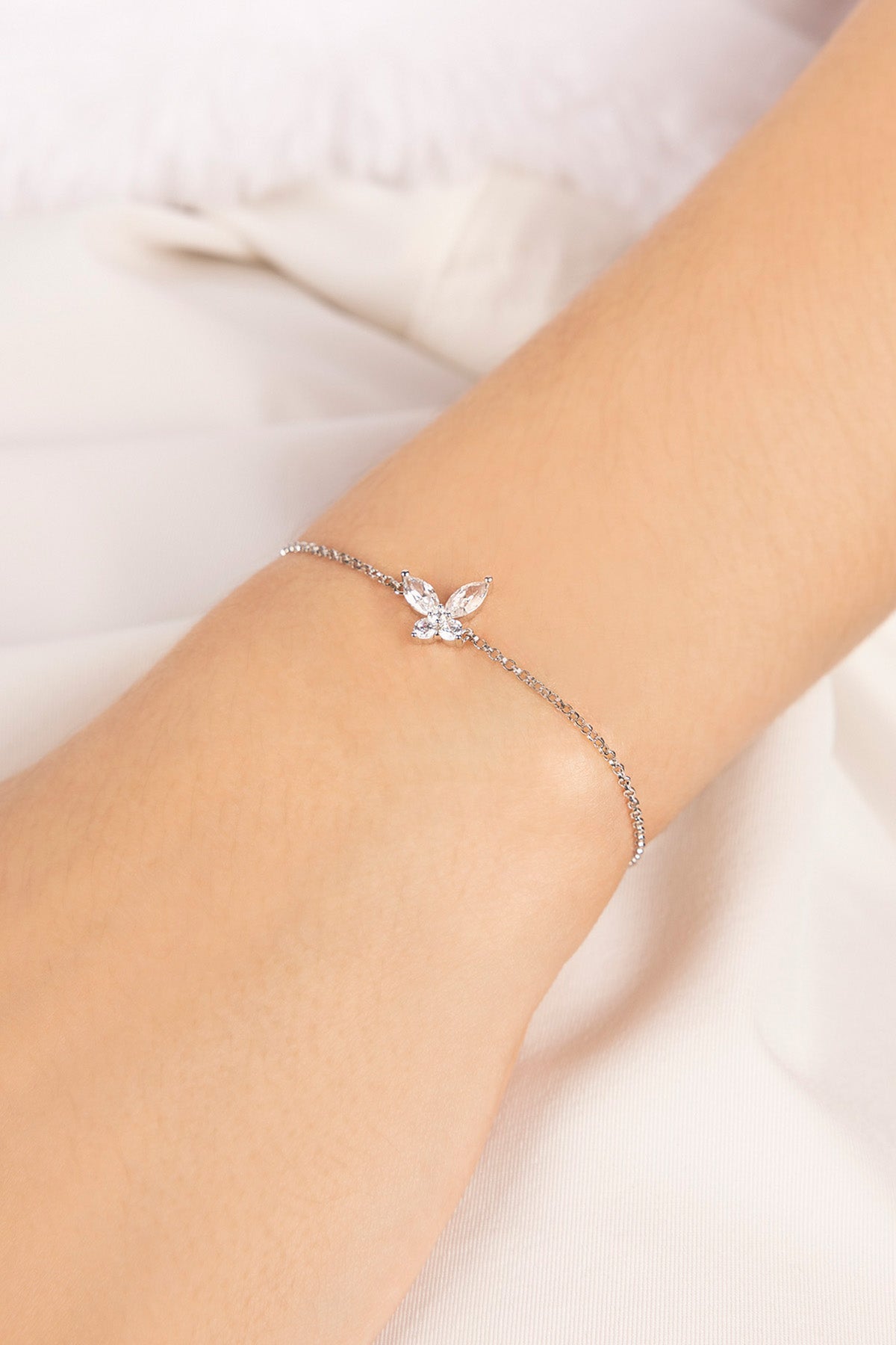 APM Monaco Bracelet Ajustable Papillon en Argent