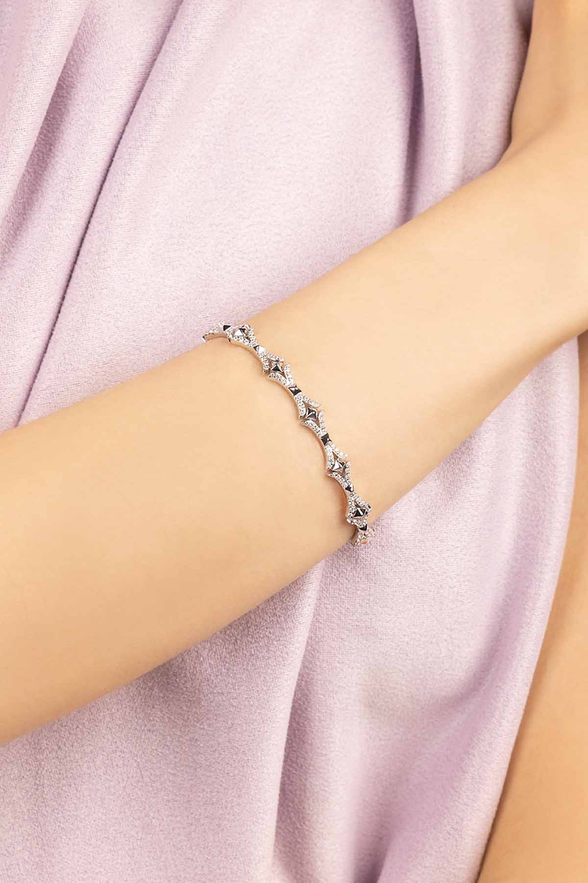 APM Monaco Bracelet Croix en Argent