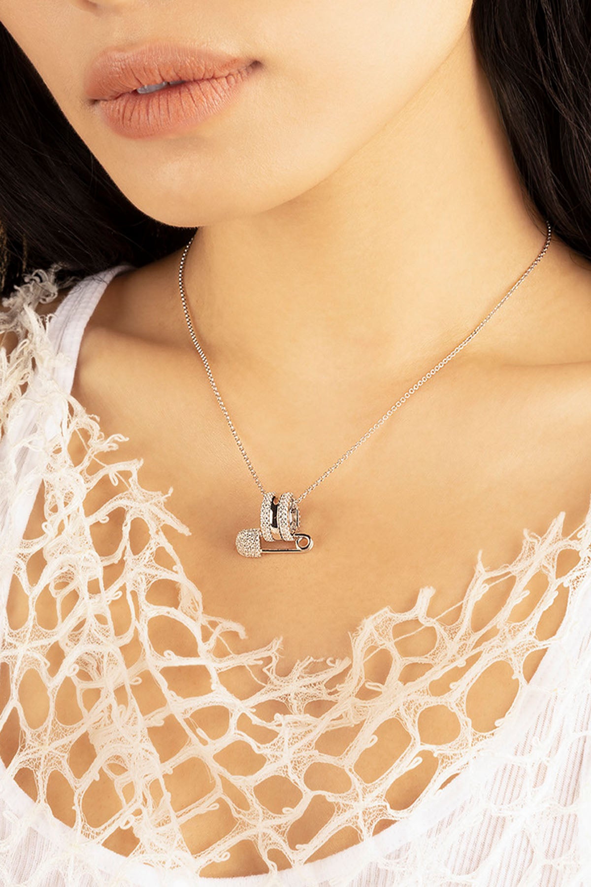 APM Monaco Collier Ajustable Épingle à Nourrice en argent