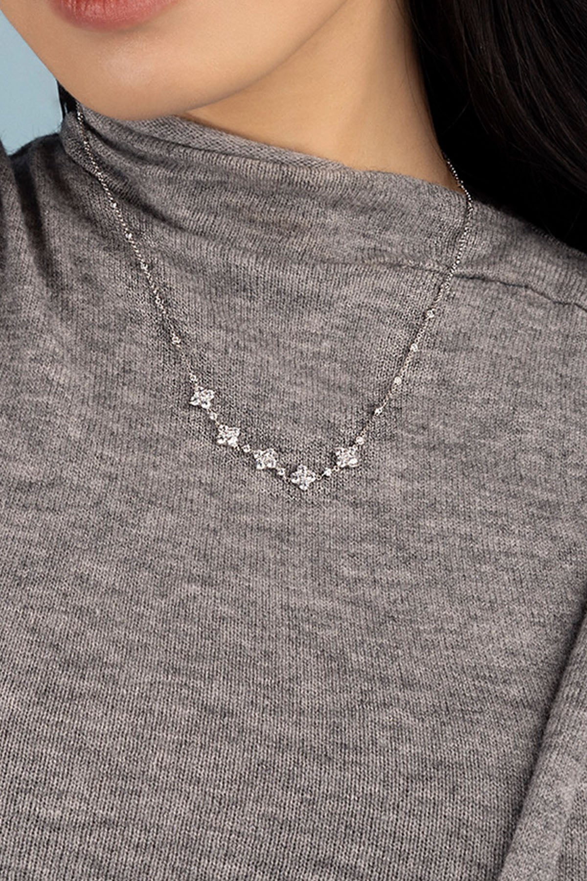 APM Monaco Collier Ajustable Éclat en Argent