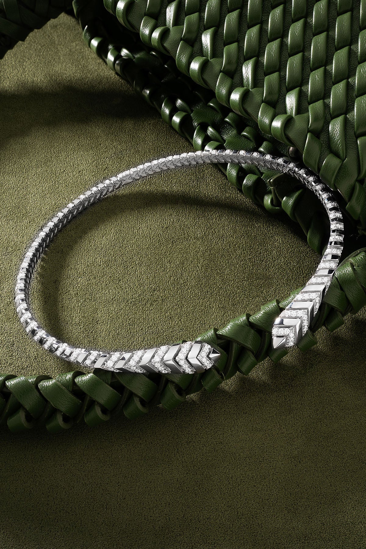 APM Monaco Ras-de-cou Wrap Kaa en Argent