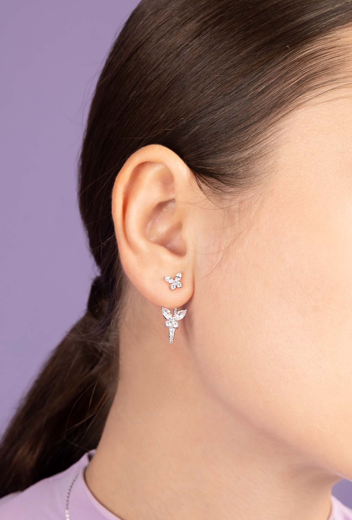 APM Monaco Boucles d'Oreilles Asymétriques Papillon en Argent