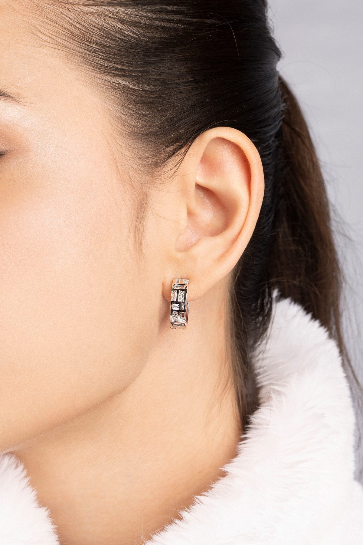APM MONACO Boucles D'Oreilles Ice