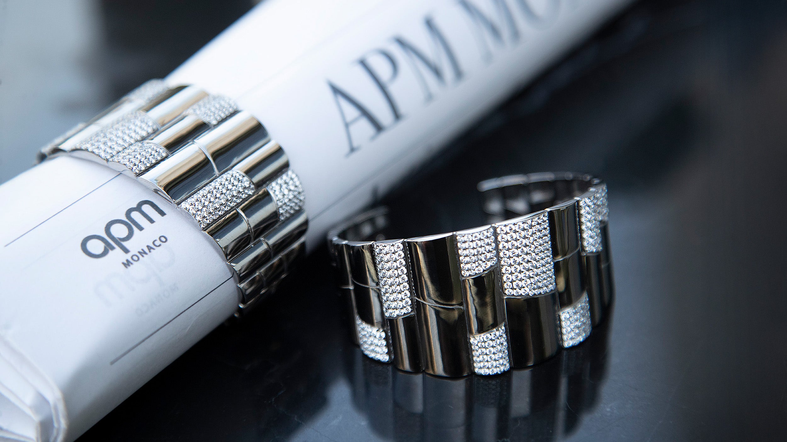 APM MONACO Automne Bague Pavé en argent