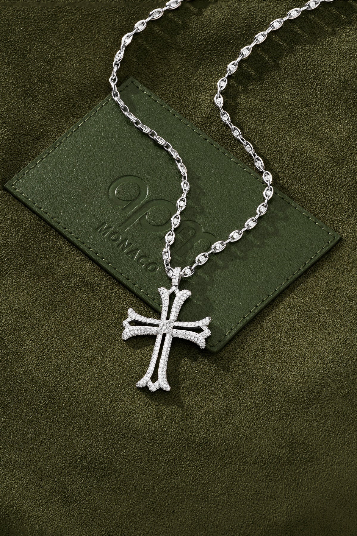 APM MONACO Automne Croix en argent