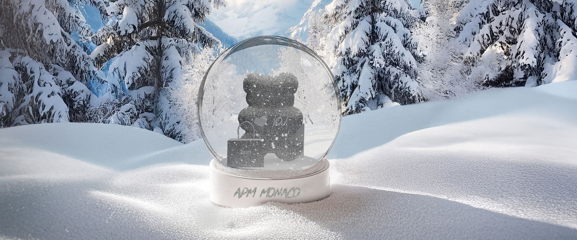 APM MONACO silver snow globe with a yummy bear inside