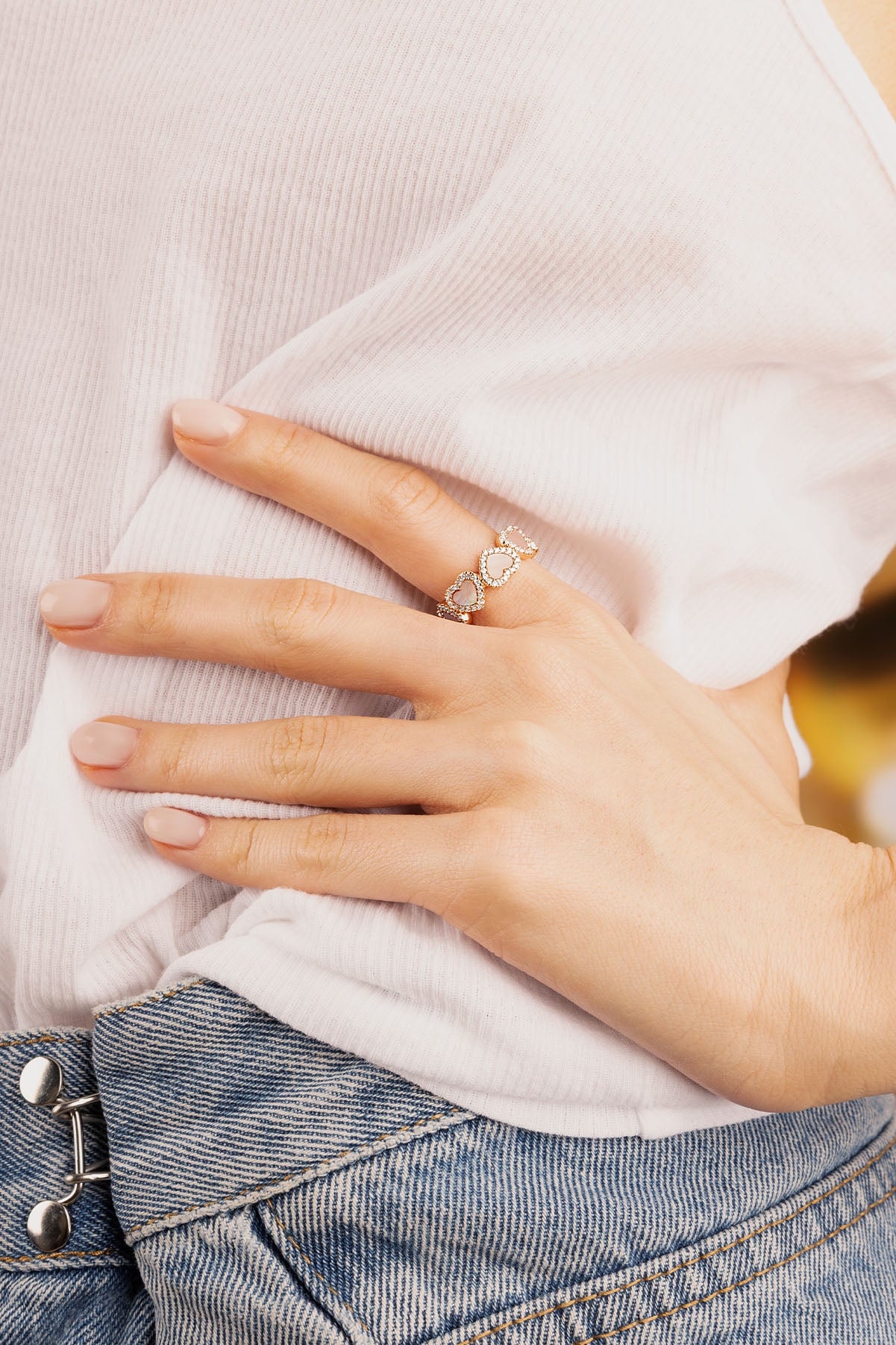 Bague Cœurs en Nacre Rose APM Monaco en or rose