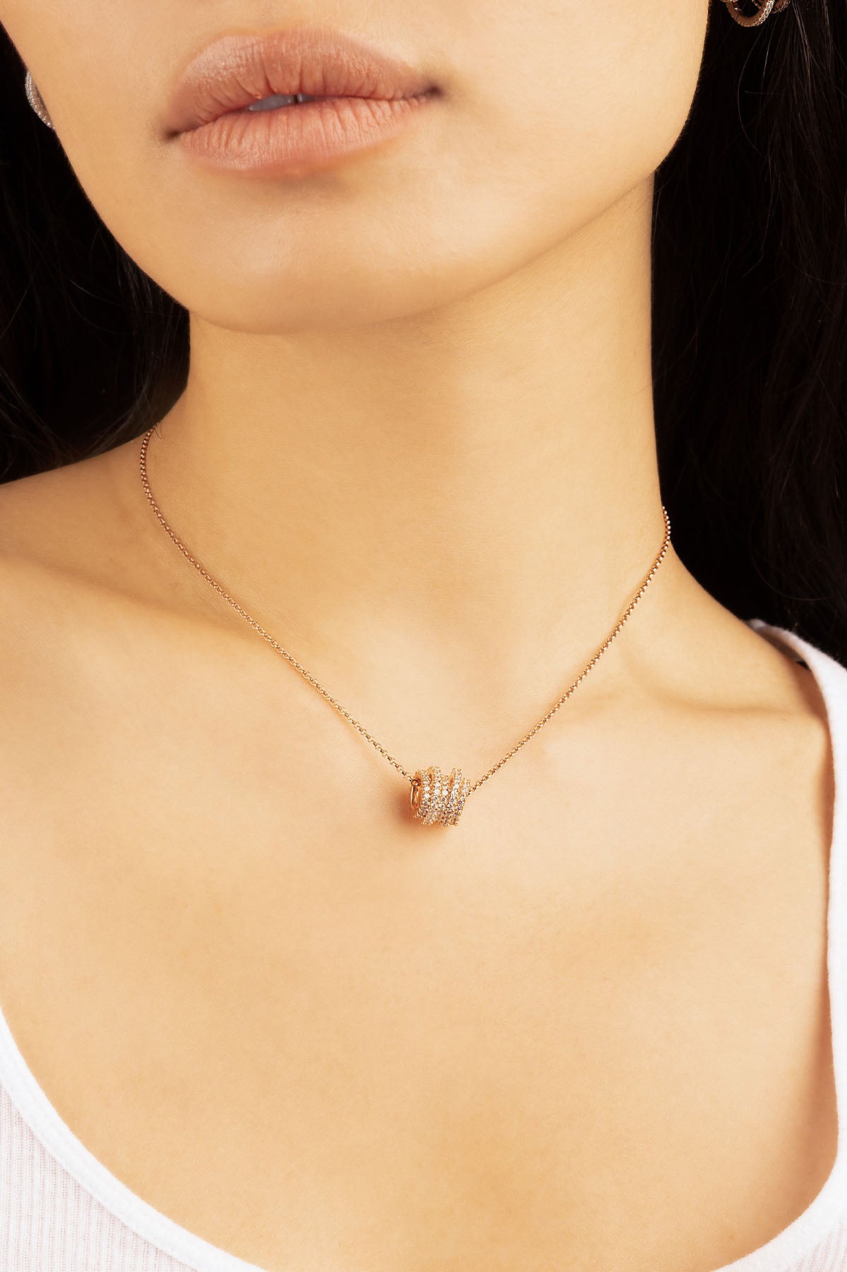 Collier Ajustable Anneaux Blancs APM Monaco en or rose