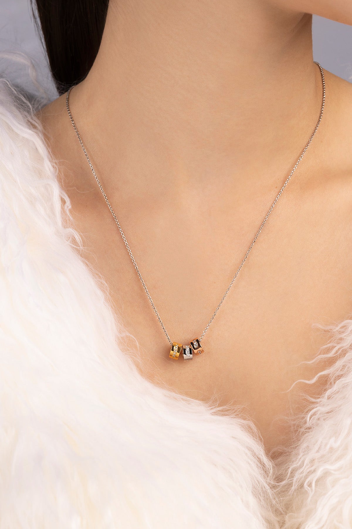 APM Monaco Collier Ajustable Code Morse LOVE en Argent