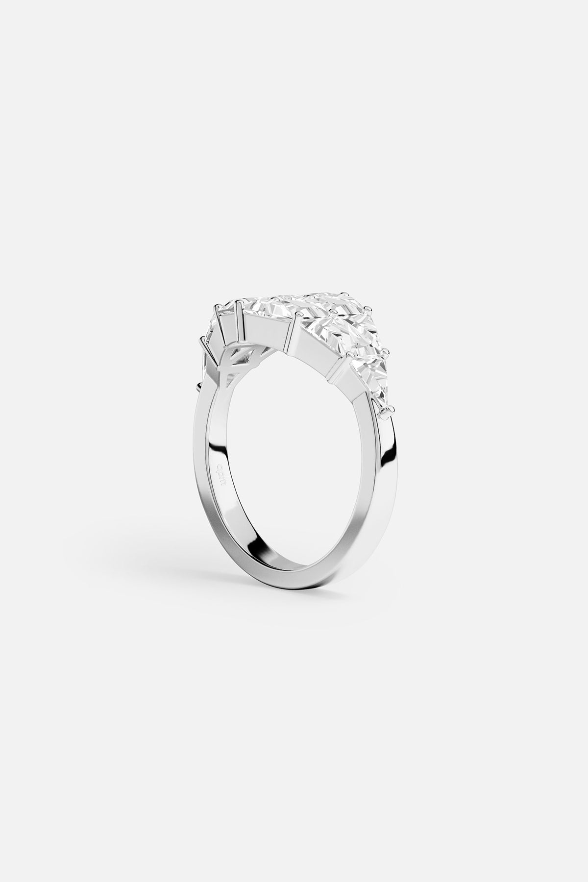 APM MONACO Bague Art Déco