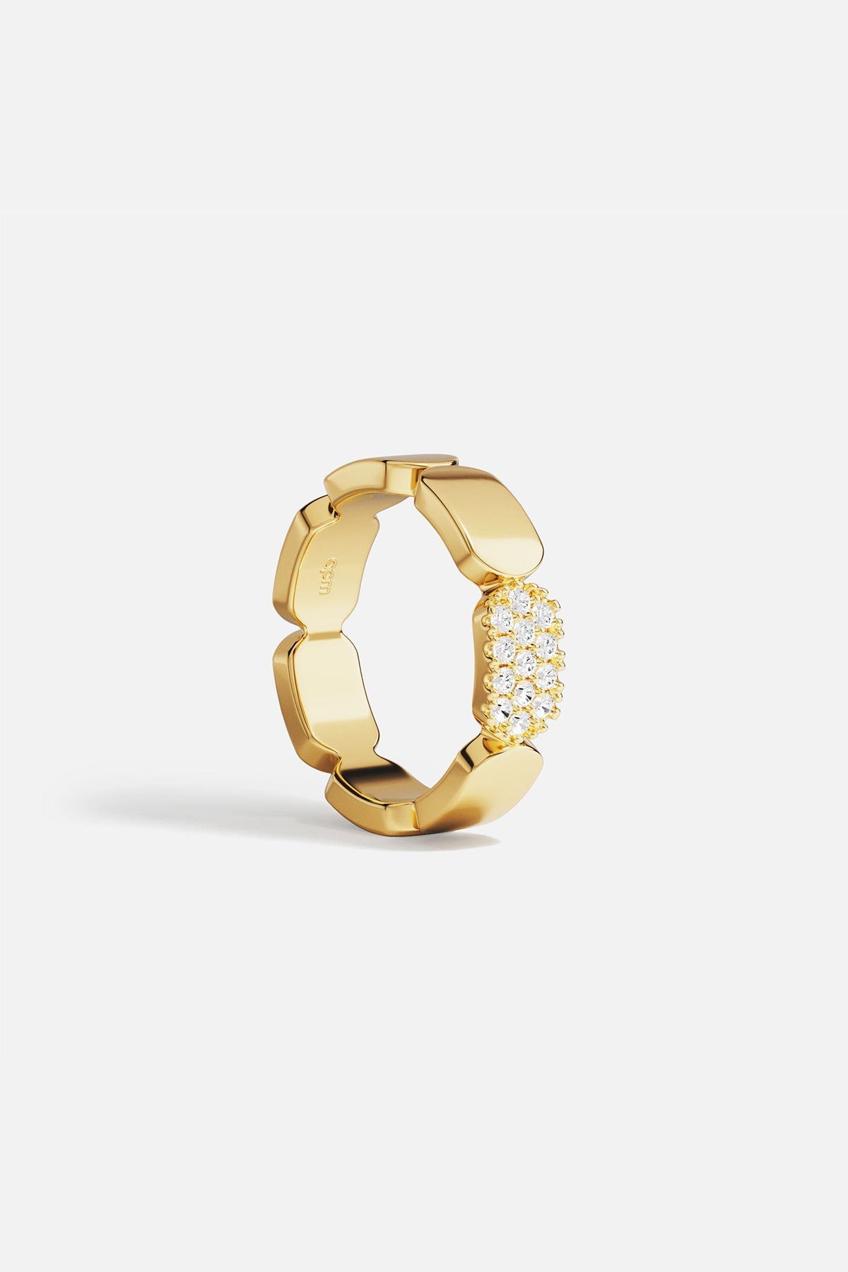 Rings APM Monaco, yellow gold dainty ring