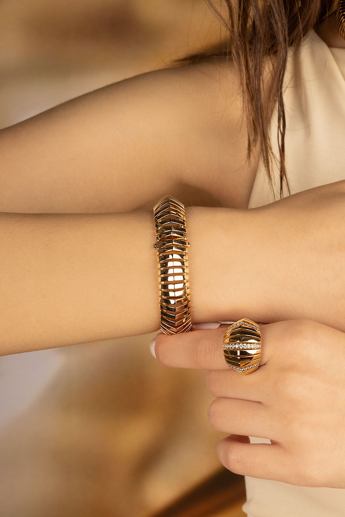 APM Monaco Bracelet Rayon de Soleil en Or Jaune