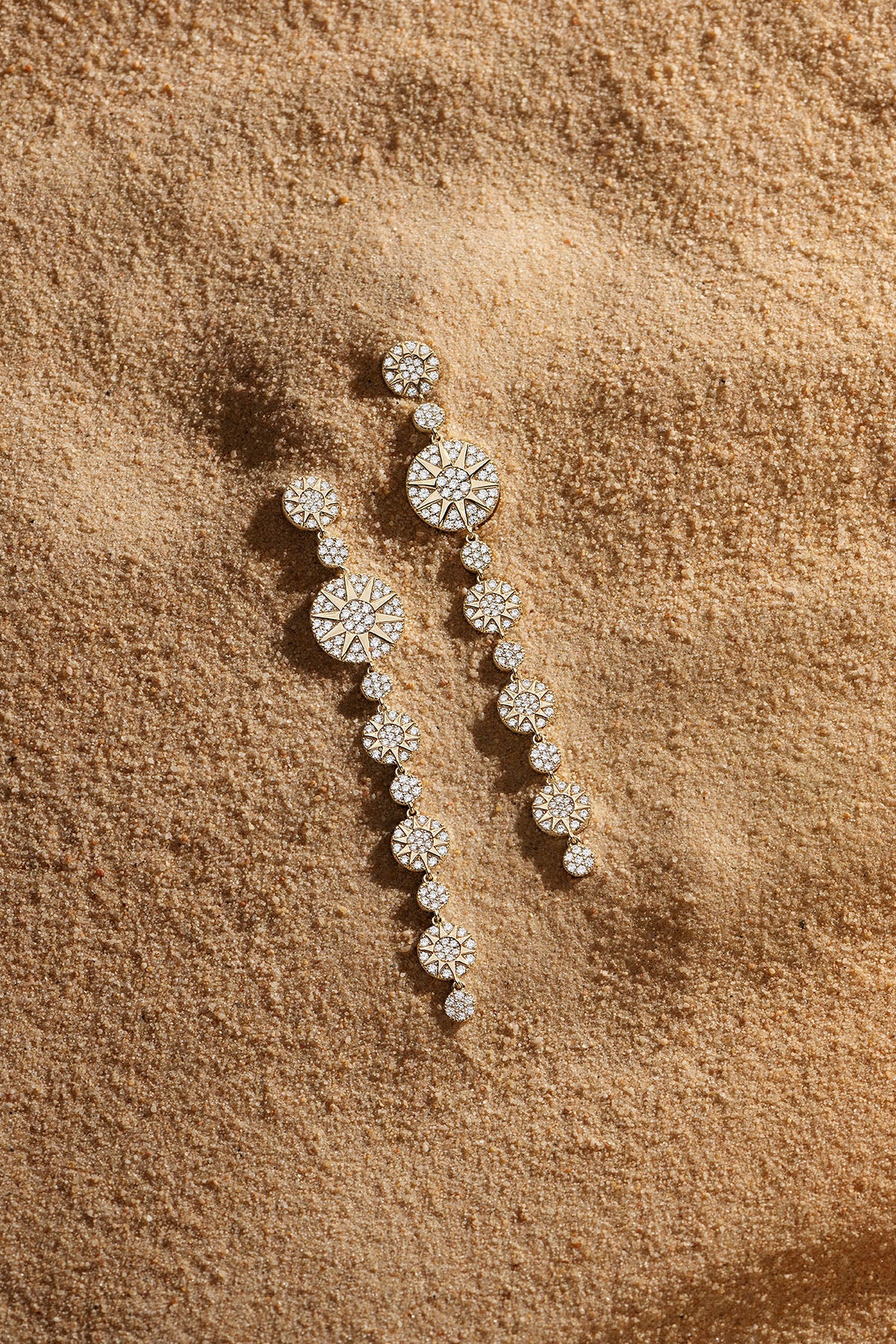 Boucles d'Oreilles Soleil Longues - APM Monaco