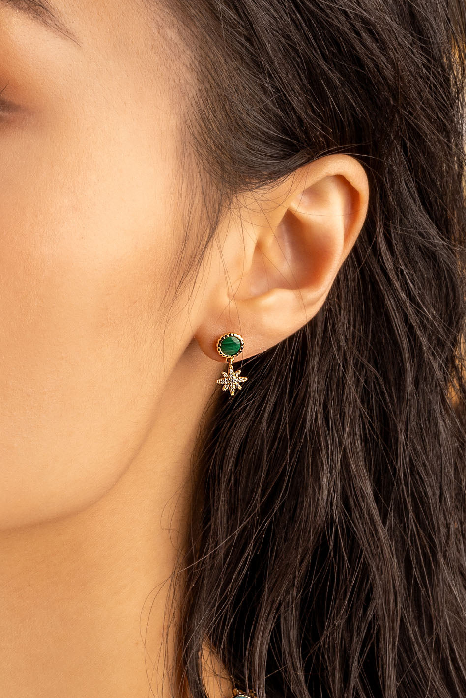 APM Monaco Boucles d'Oreilles Météorites Malachite en Or Jaune