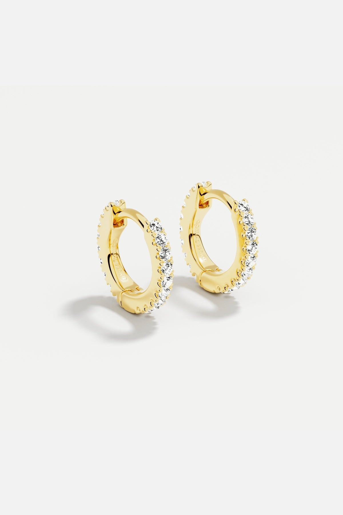APM MONACO Boucles D'Oreilles Promesse