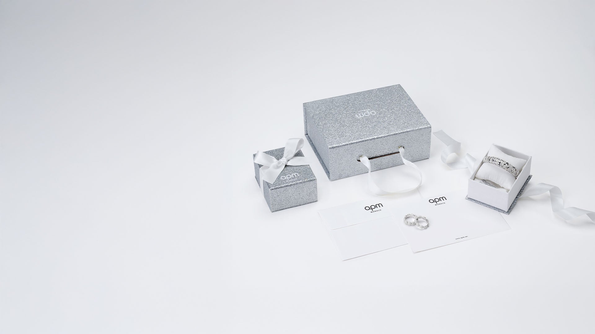 APM Monaco Signature Blue Packaging