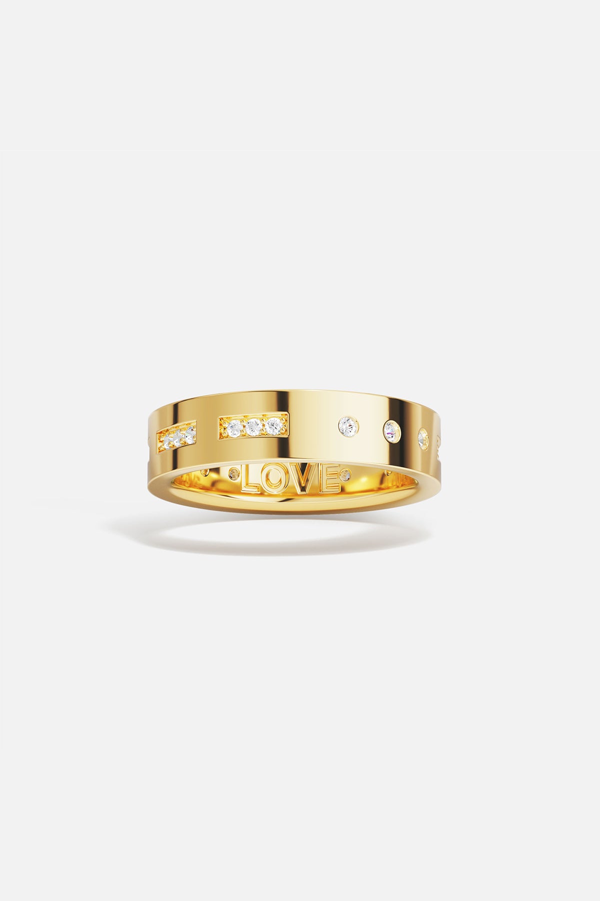 Bague APM Morse, un message d'amour gravé en couleur dorée lumineuse.