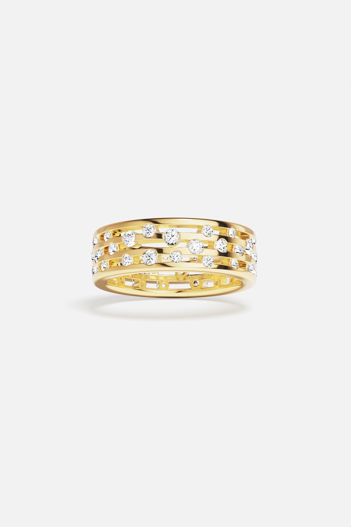 Bague APM en couleur dorée, une constellation scintillante enroulée avec grâce.