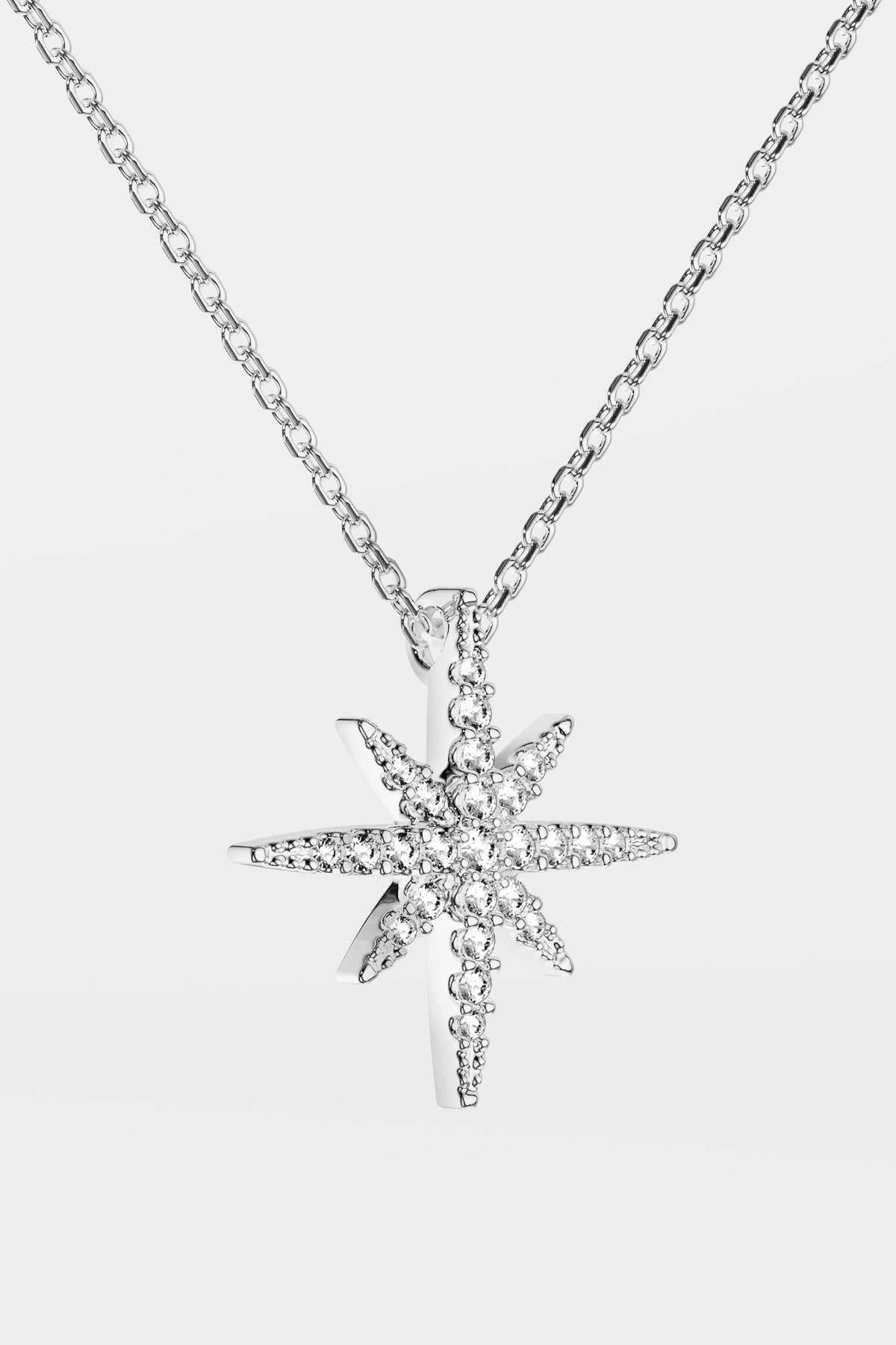 Collier APM étoile scintillante, un éclat céleste pour illuminer chaque instant.