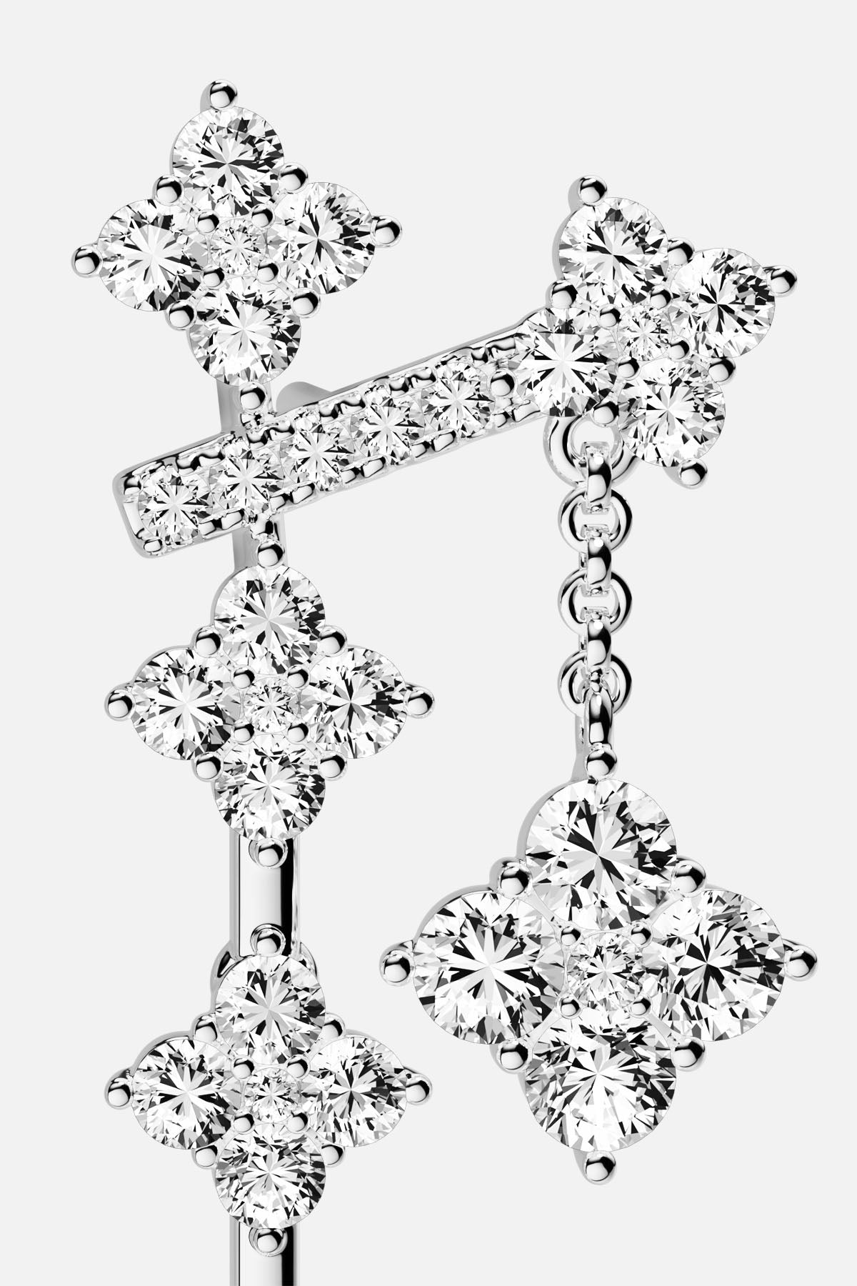 Boucles d'oreilles APM, une cascade lumineuse de fleurs scintillantes, éclat contemporain.