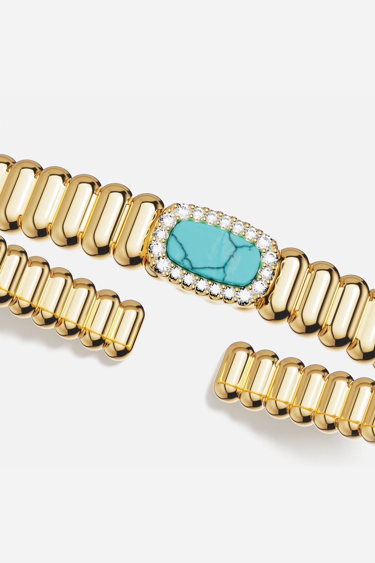 Bracelet APM doré, cœur turquoise scintillant, une allure résolument solaire.