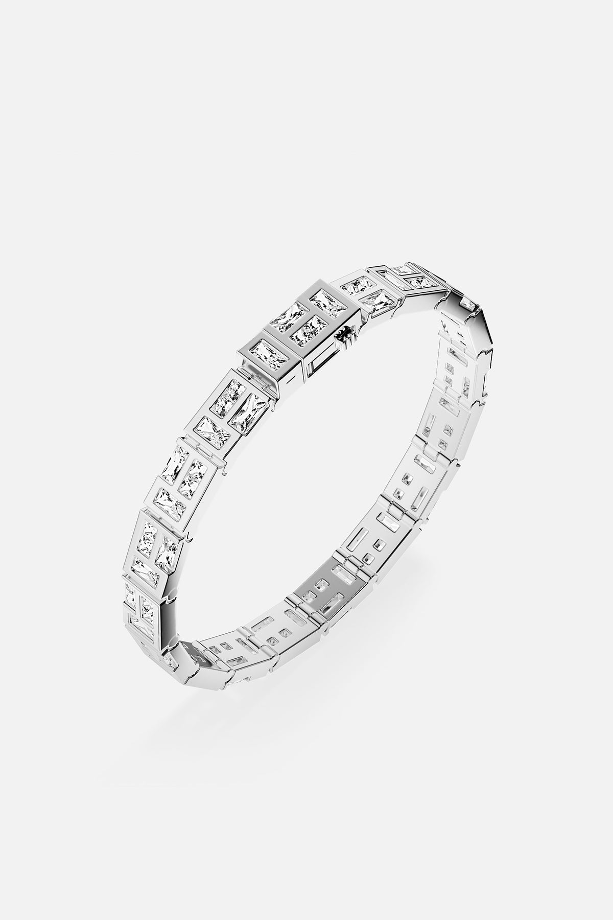 Bracelet APM en finition rhodium, éclat géométrique pour une allure moderne et lumineuse.