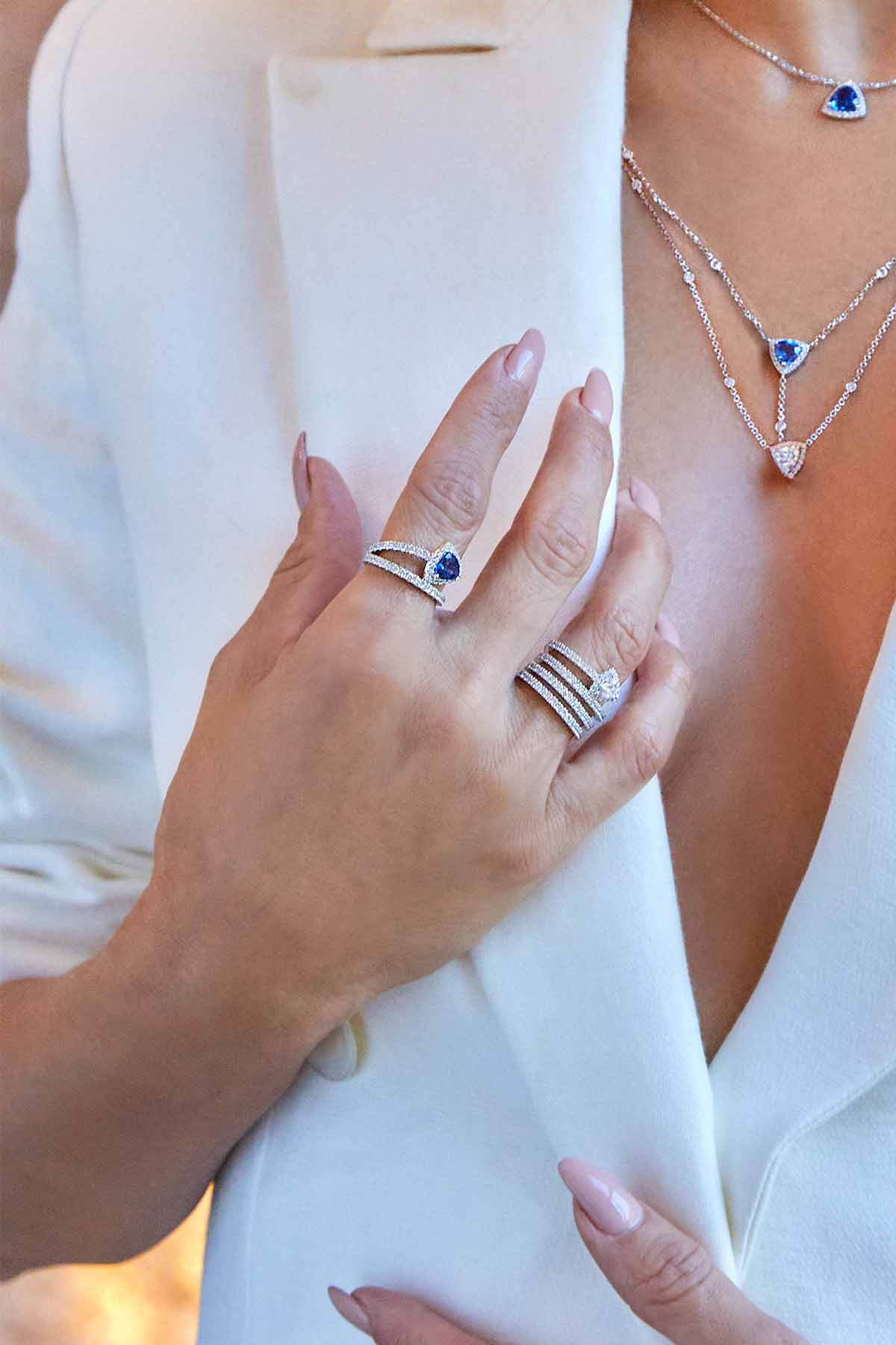 Bague Triangle Pavé - APM Monaco