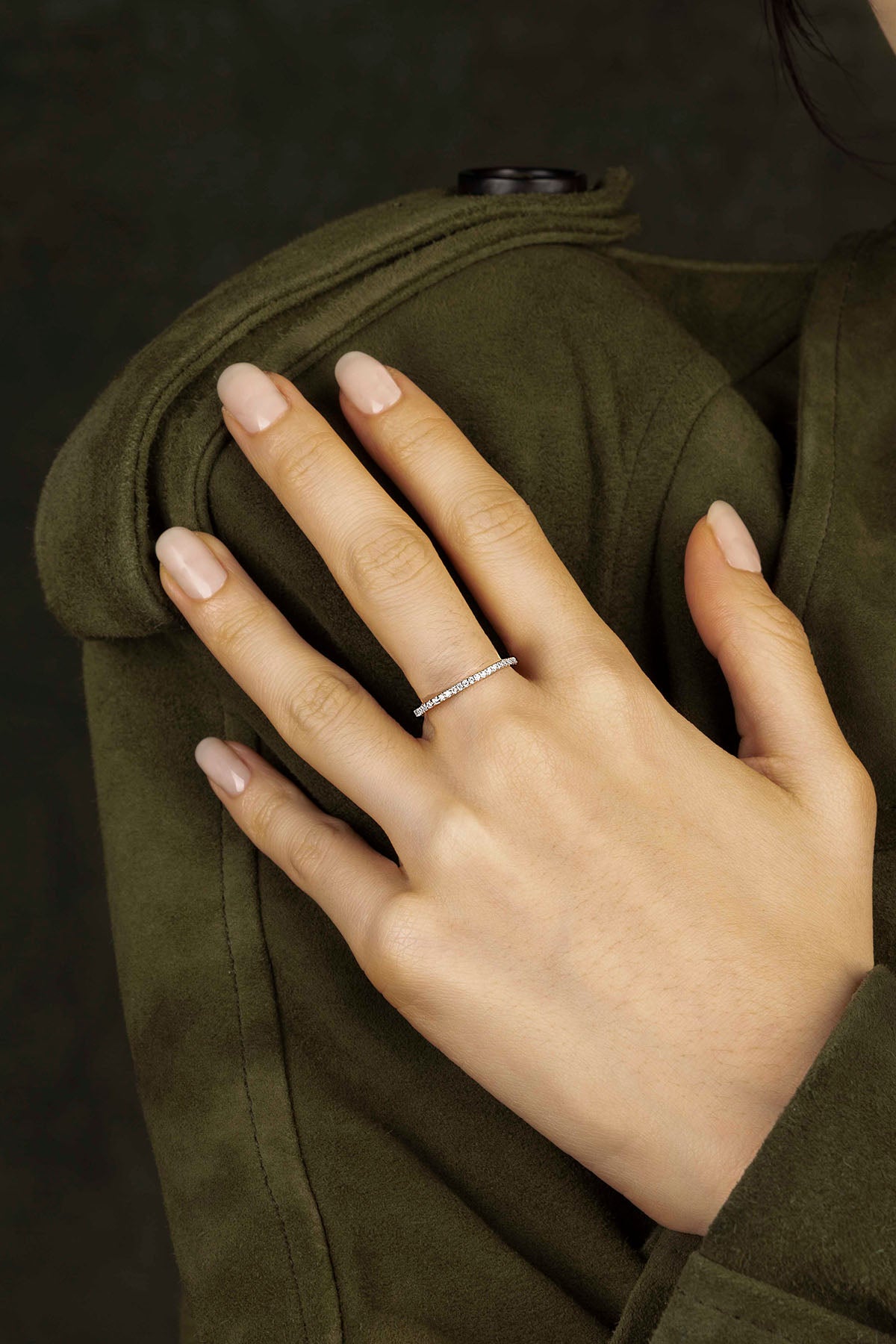 APM Monaco Bague Pavé Linéaire en Argent