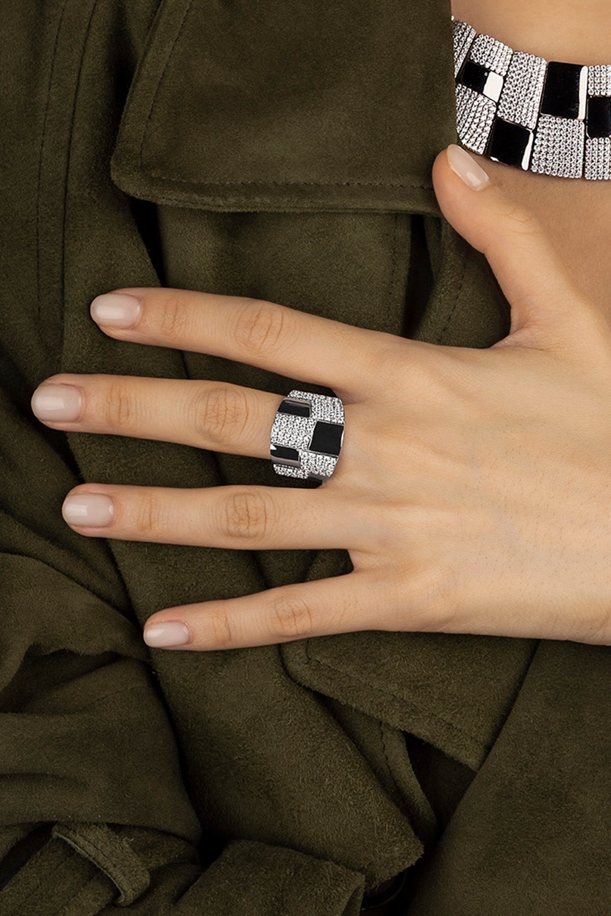 APM Monaco Bague Pavé en Argent