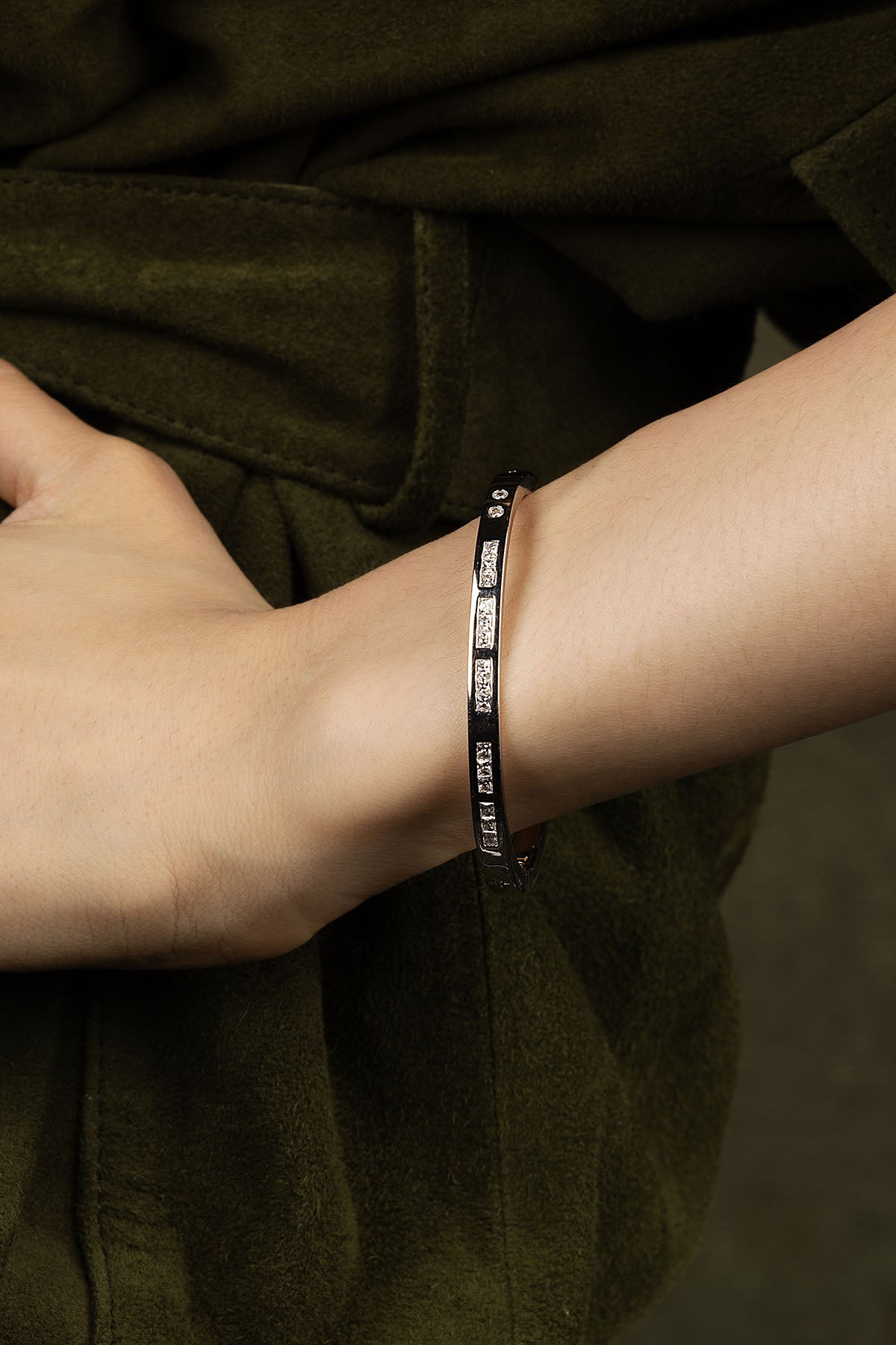 Bracelet Jonc Code Morse BONHEUR - APM Monaco