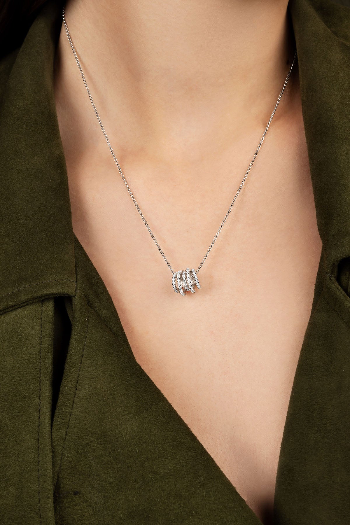 APM Monaco White Hoop Adjustable Necklace in Silver