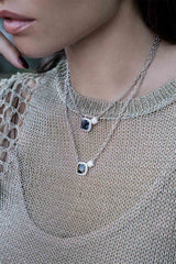 APM Monaco Collier Ajustable Chaîne Pavé Bleu en Argent