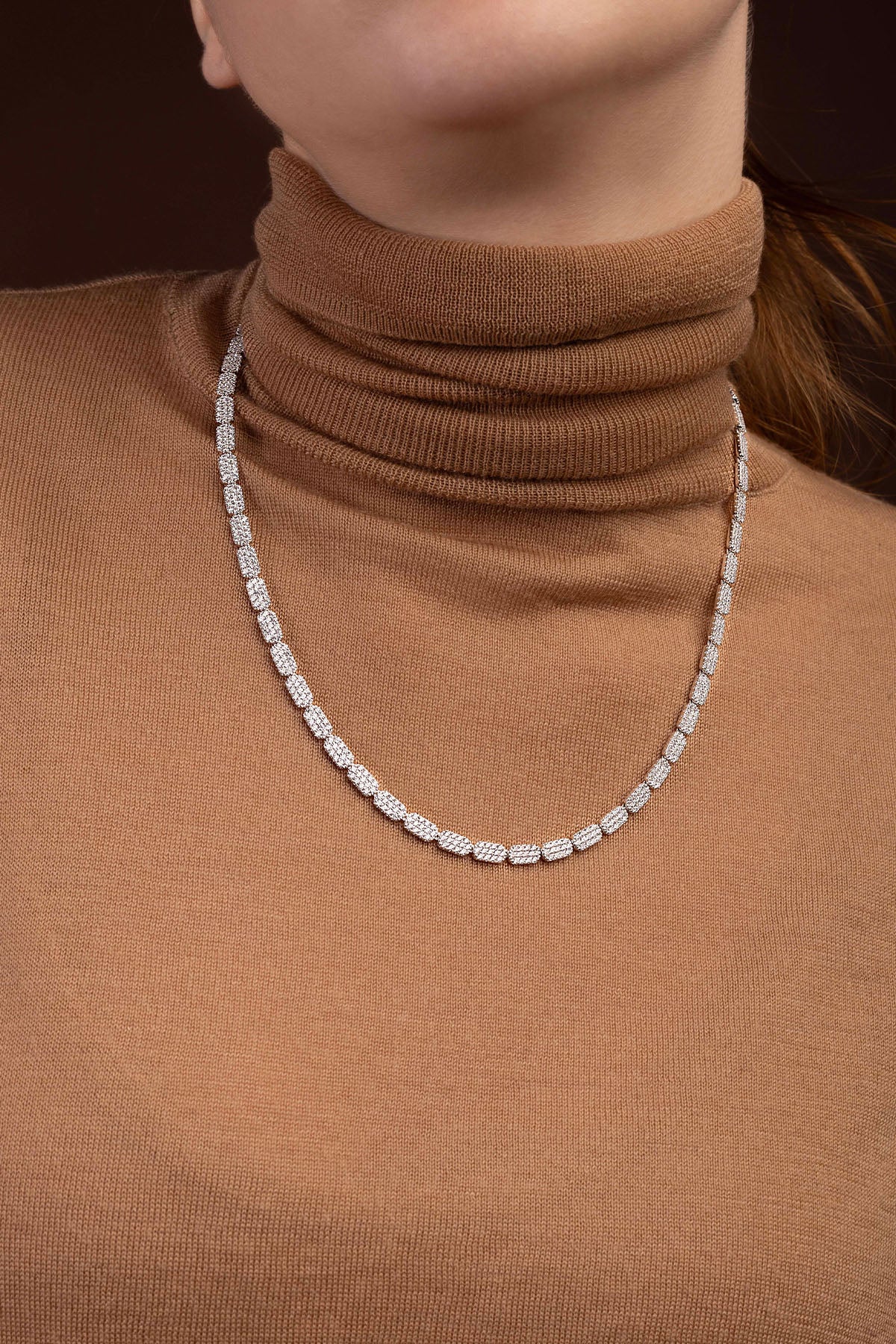 APM Monaco Collier Ajustable Argent Pavé in Silver