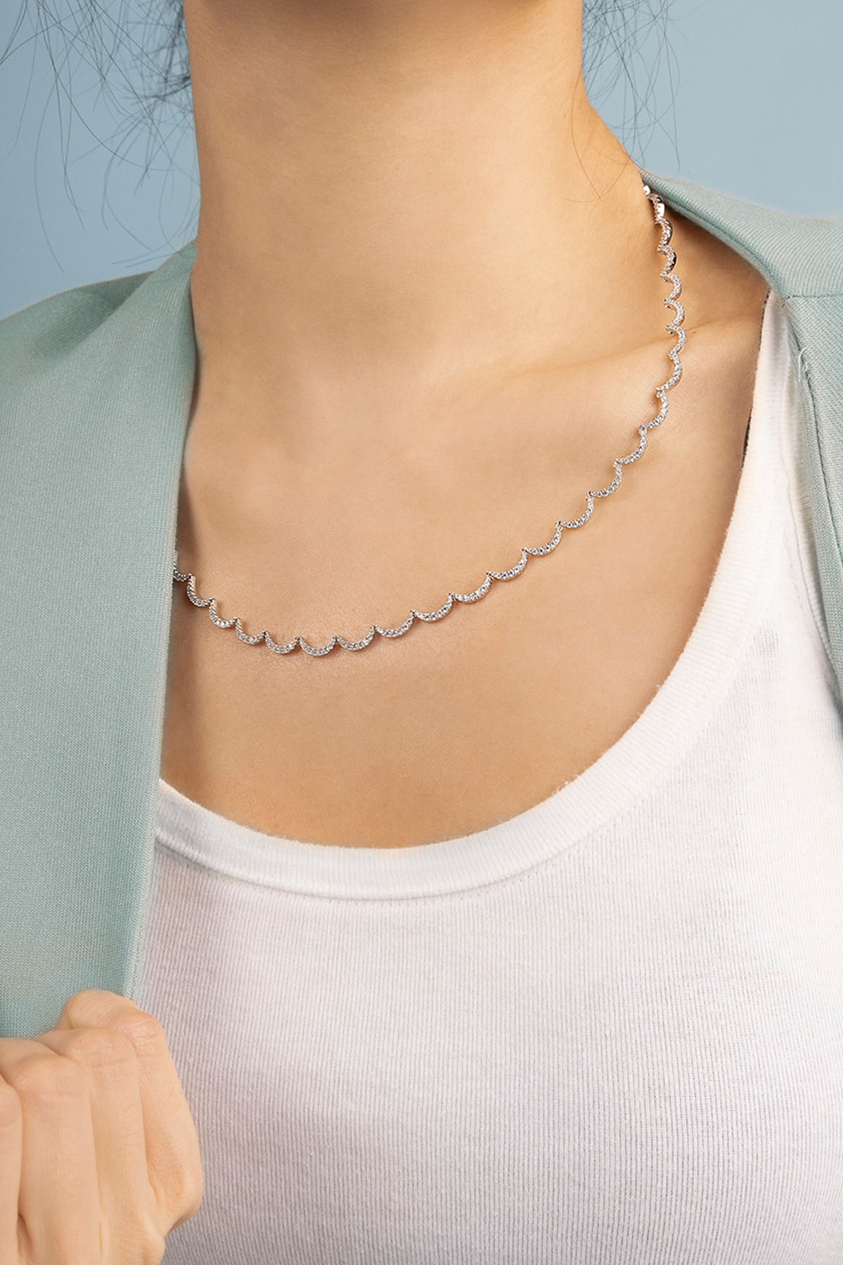 APM Monaco Collier Ajustable Wavy Argent 