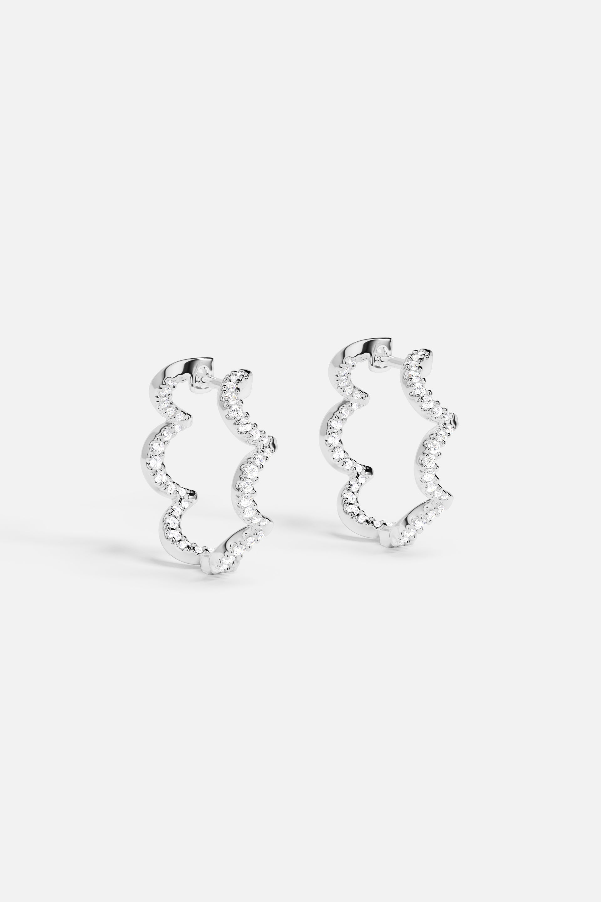 APM Monaco Petites Créoles Wavy Argent en Argent