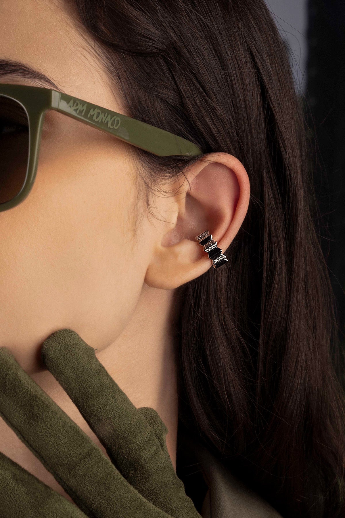 APM Monaco Ear Cuff Up and Down en Argent