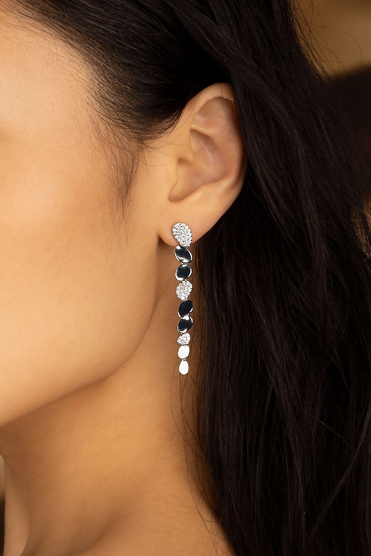 APM Monaco Boucles d'Oreilles Galet en Argent