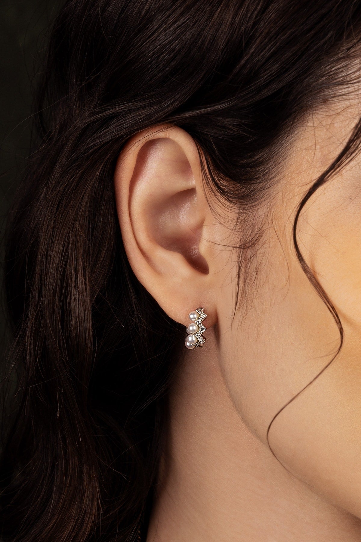 APM Monaco Boucles d'Oreilles Up and Down avec Perles en Argent
