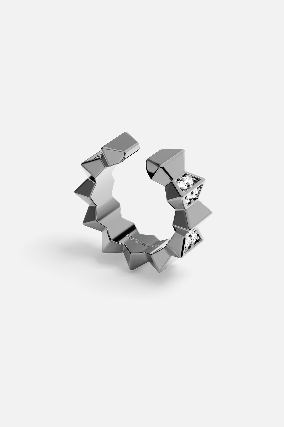 APM Monaco Ear Cuff Up and Down en Argent